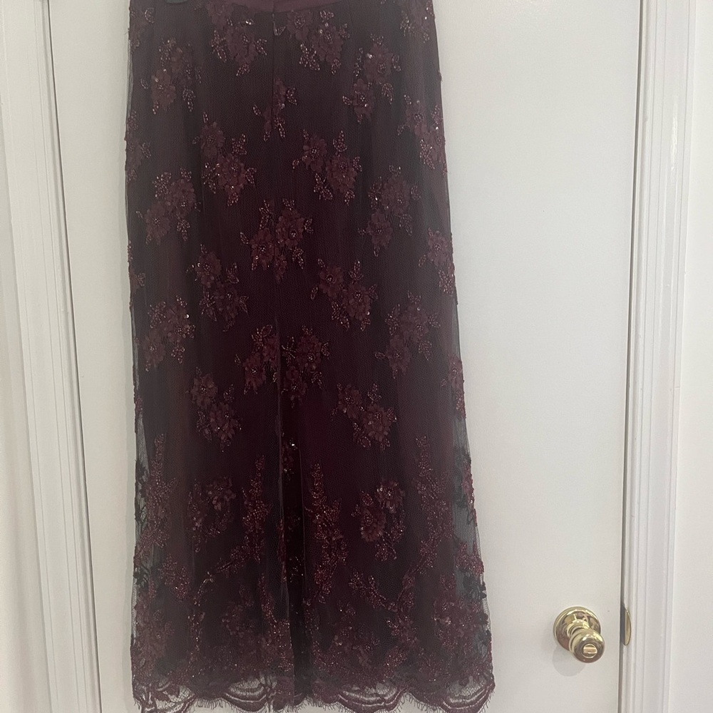 VTG Liancarlo Burgundy Beaded Lace Silk Midi Skirt 8 Quiet luxury Mob wife